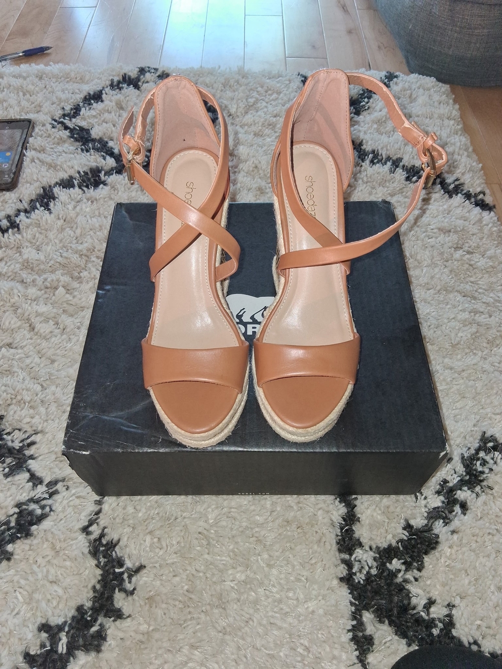 Shoe Dazzle Tan Espadrille Wedge Sandals with Ankle Strap